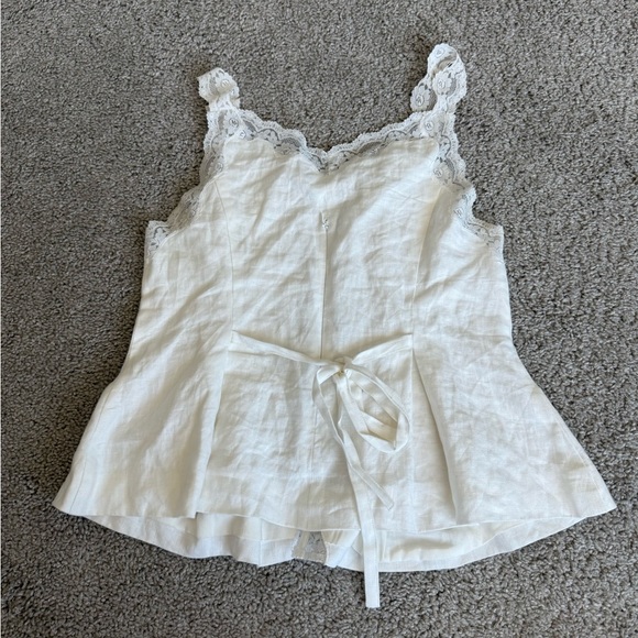 Reformation Linen Size 4 - Picture 6 of 13